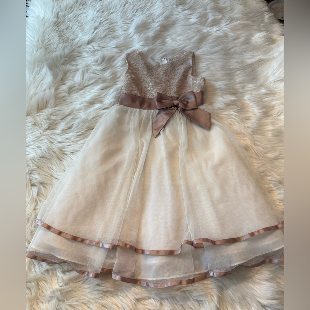 Lace-Bodice Fit & Flare Party Dress for girls Sz 6